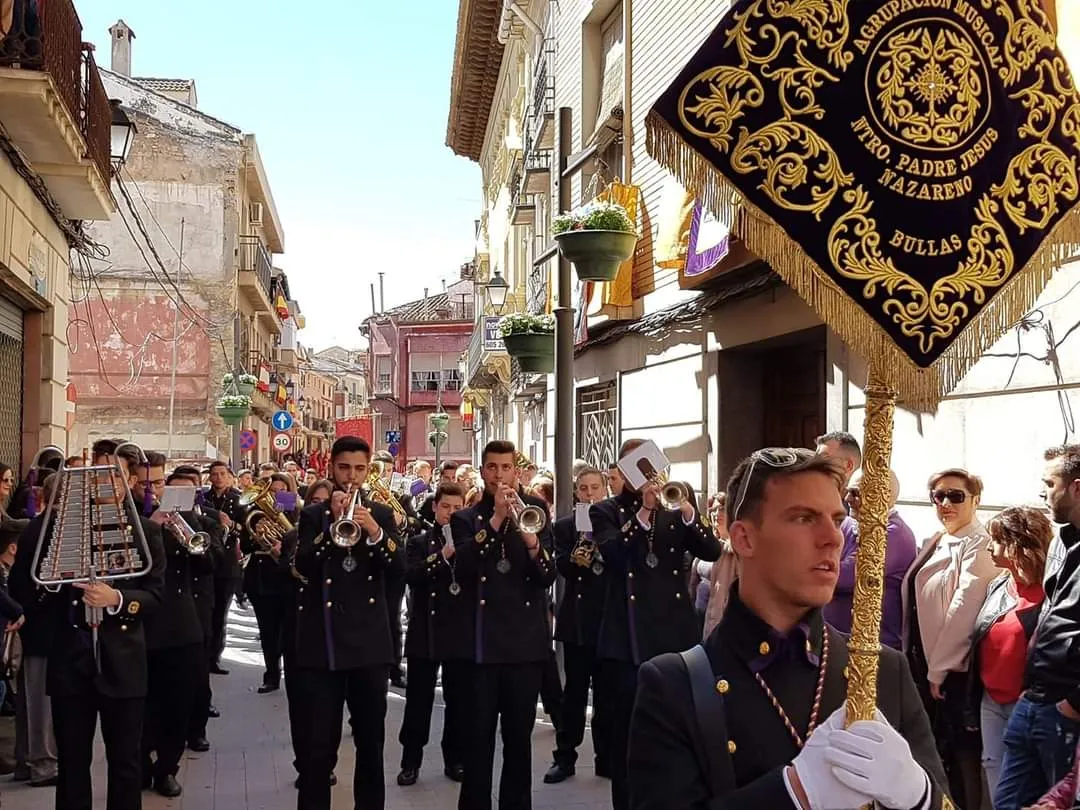 Cerca de 125 hermanos de Jesús Nazareno de Bullas llegan a Zamora el sábado