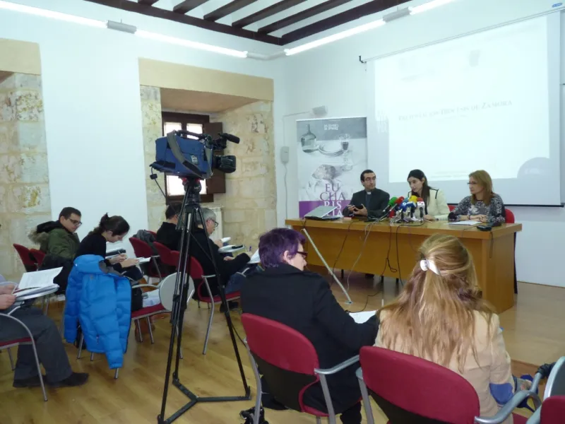 Rueda de Prensa