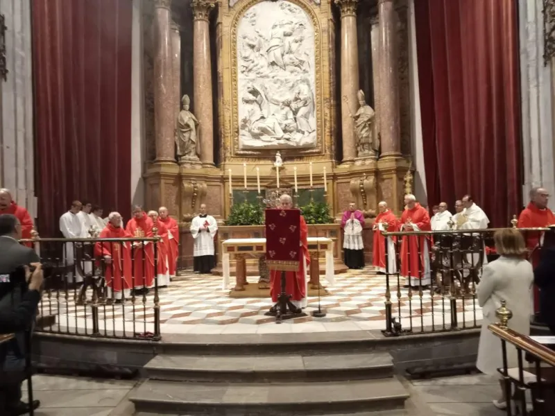 Domingo de Ramos: "En la cruz todos tenemos acceso al Padre".