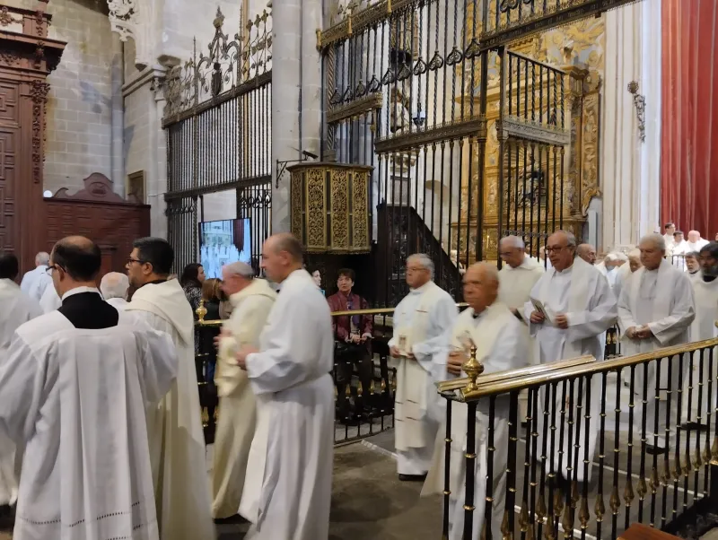 "Gracias por ser sacerdotes"