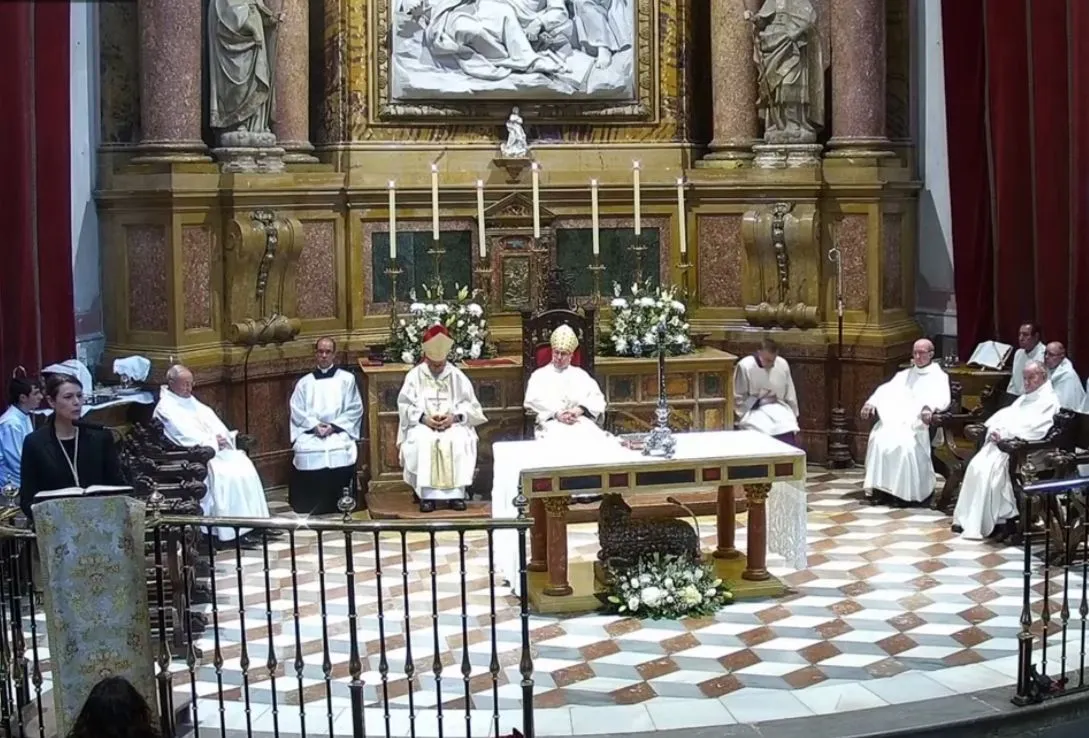 Sacerdocio, eucaristía y los pobres se unen en la tarde del jueves santo