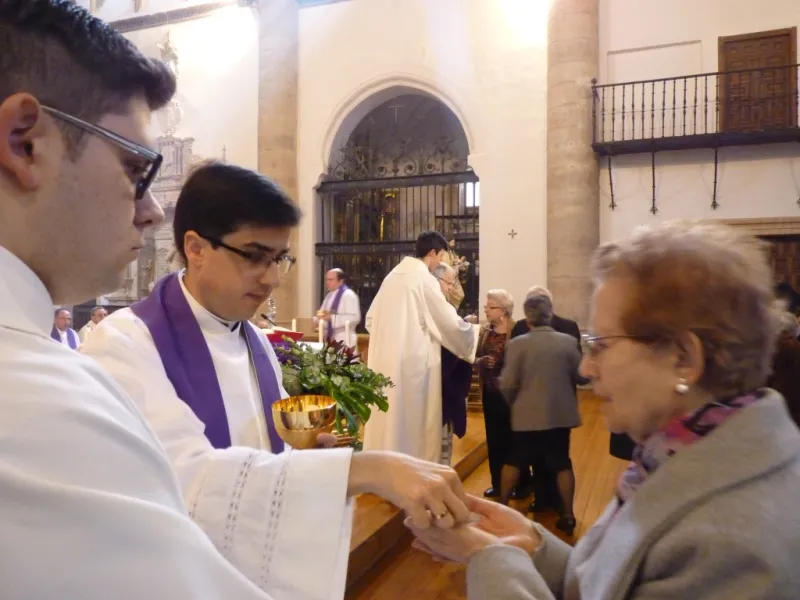 Eucaristía en la iglesia de San Andrés