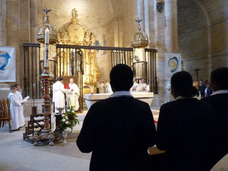 CL Anviersario de las Hermanas del Amor de Dios