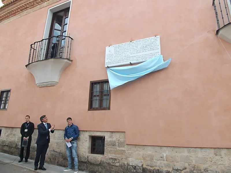 Descubrimiento de la placa conmemorativa