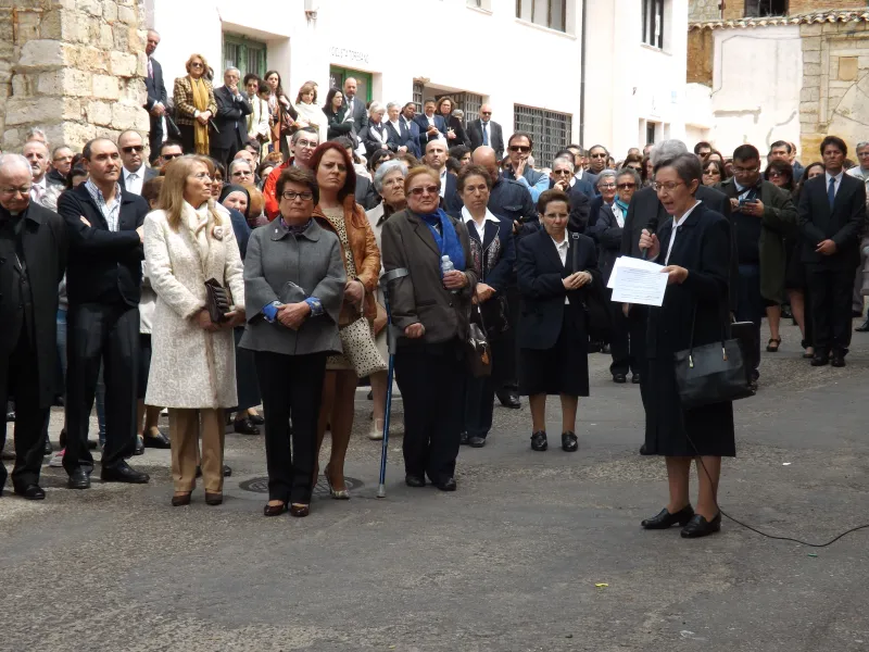 Descubrimiento de la placa conmemorativa