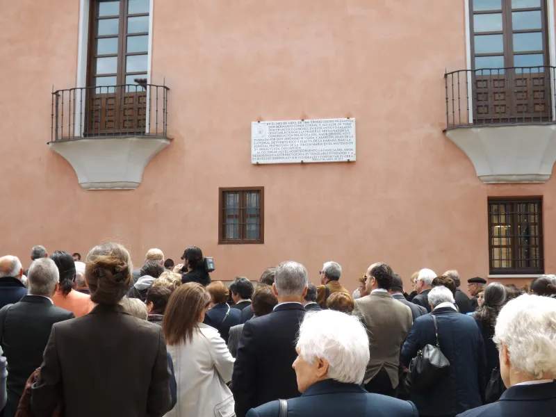 Descubrimiento de la placa conmemorativa