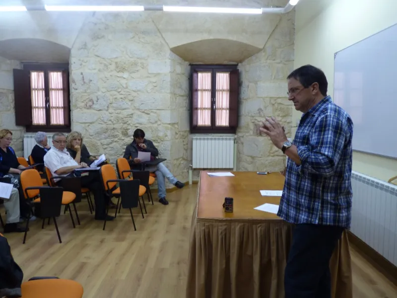 “Análisis de la realidad, claves para entender y caminar con los empobrecidos en la sociedad actual”