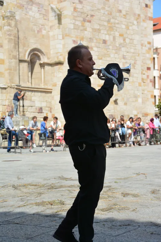 Un Corpus que dejó pequeña la Catedral
