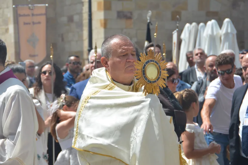 Un Corpus que dejó pequeña la Catedral