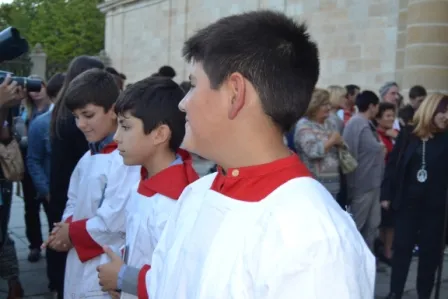 Procesión de Nuestra Madre coronada
