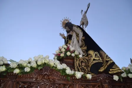 Procesión de Nuestra Madre coronada