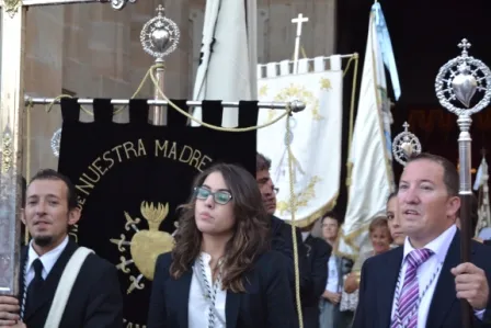 Procesión de Nuestra Madre coronada