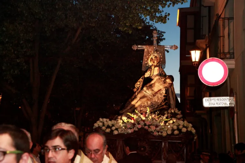 Procesión de Nuestra Madre coronada