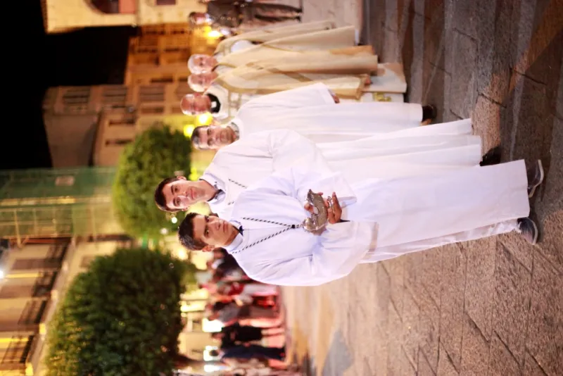 Procesión de Nuestra Madre coronada