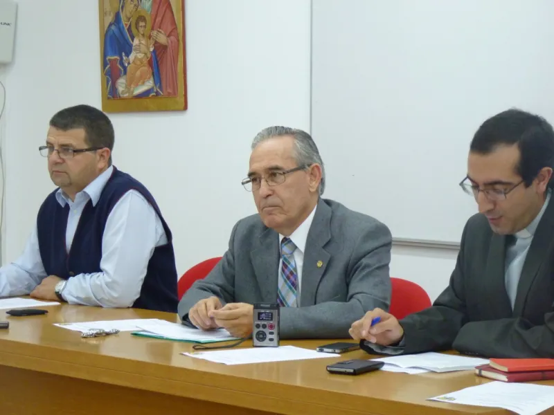 Charla de Antonio Rojas