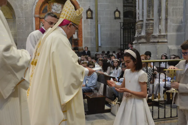 Un Corpus que dejó pequeña la Catedral