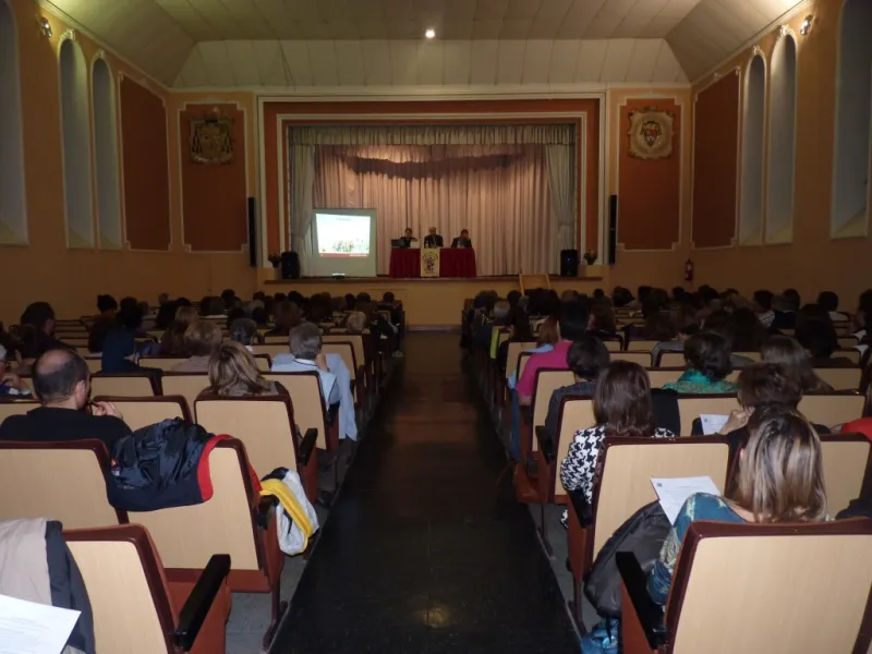 Presentación del nuevo Catecismo por Juan L. Martín