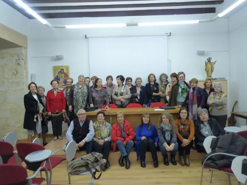 Charla de la presidenta de Manos Unidas