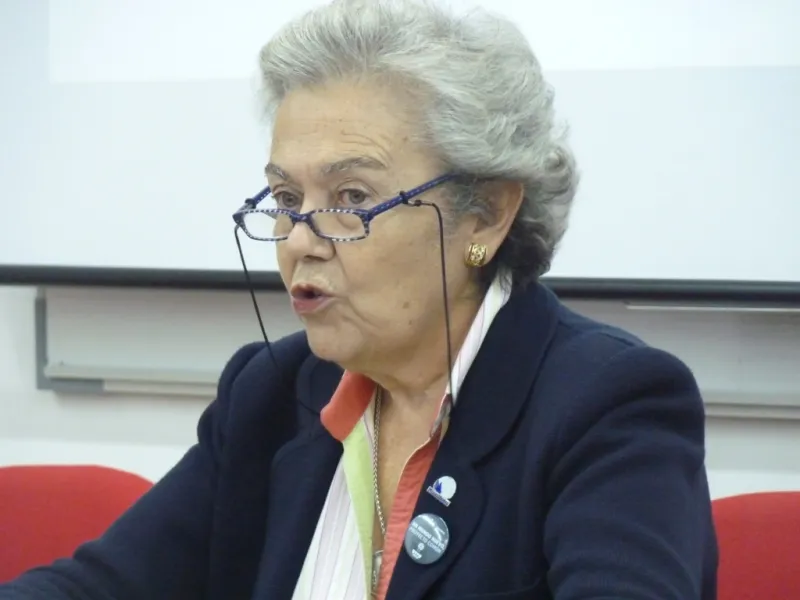 Charla de la presidenta de Manos Unidas