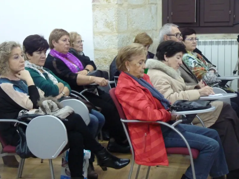 Charla de la presidenta de Manos Unidas