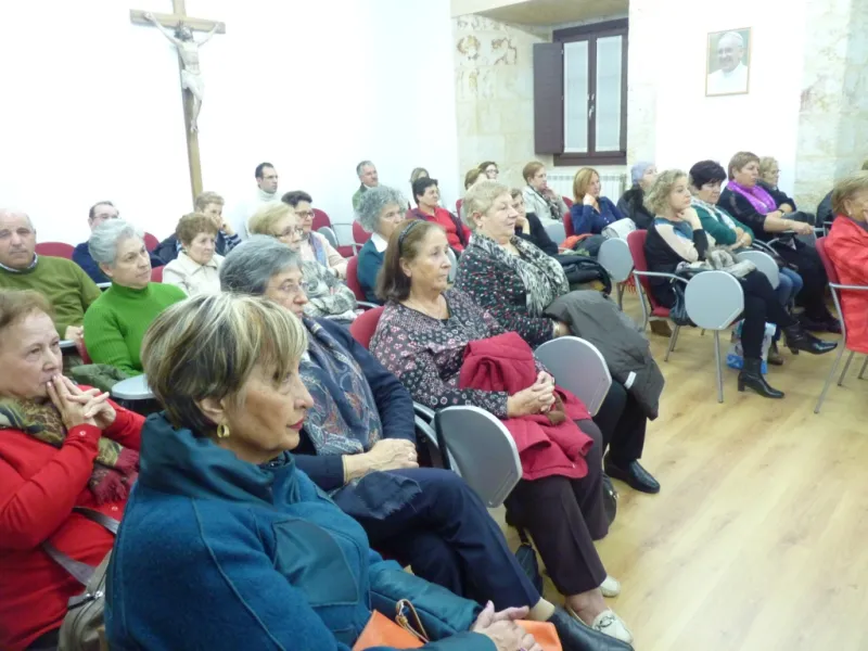 Charla de la presidenta de Manos Unidas