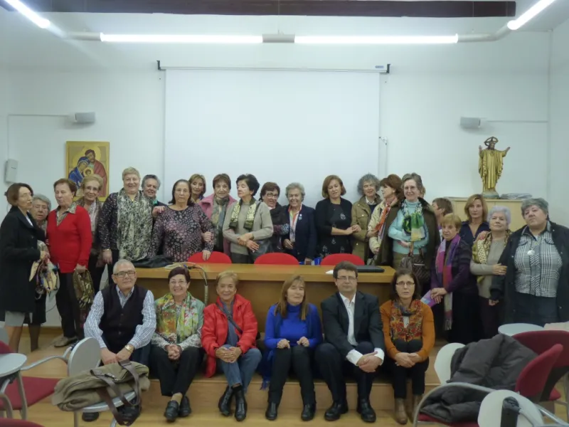 Charla de la presidenta de Manos Unidas