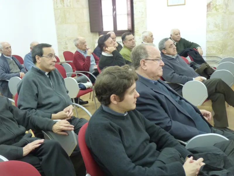 Conferencia de Don Julián López: “La liturgia como fuente de vida espiritual en la vida de los sacer