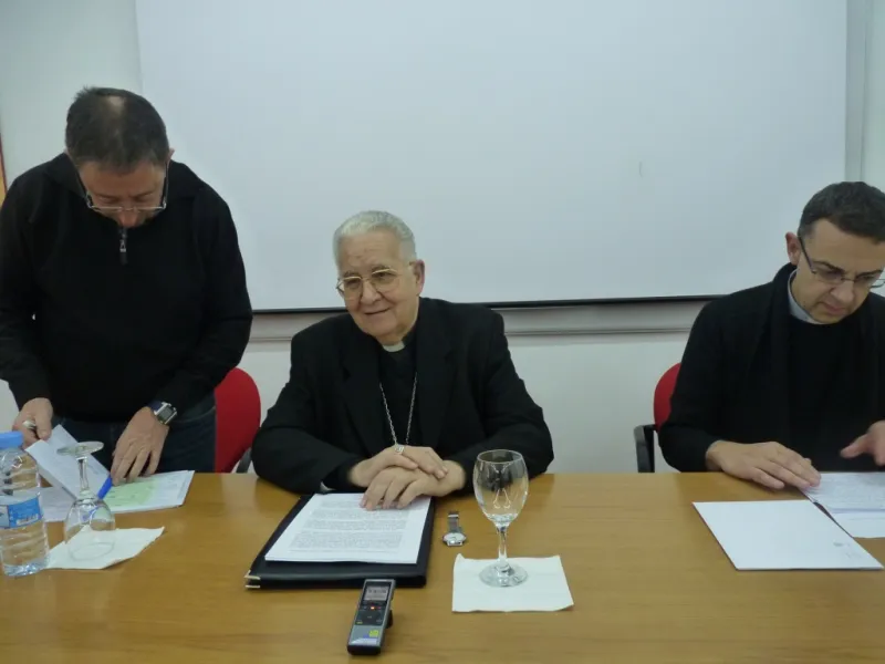 Conferencia de Don Julián López: “La liturgia como fuente de vida espiritual en la vida de los sacer