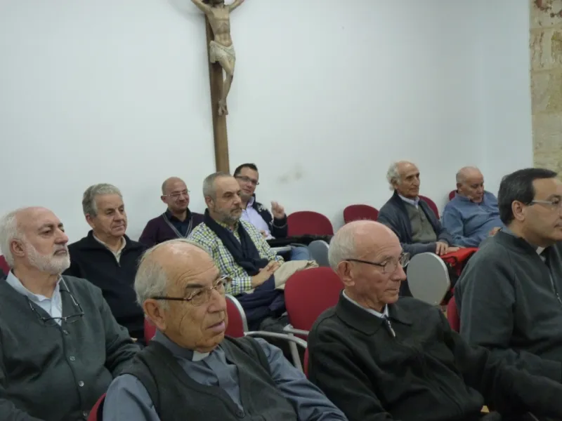 Conferencia de Don Julián López: “La liturgia como fuente de vida espiritual en la vida de los sacer