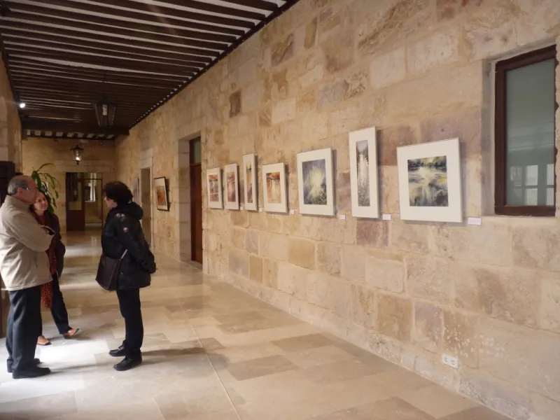 Exposición de Mercedes Ballesteros en el Seminario