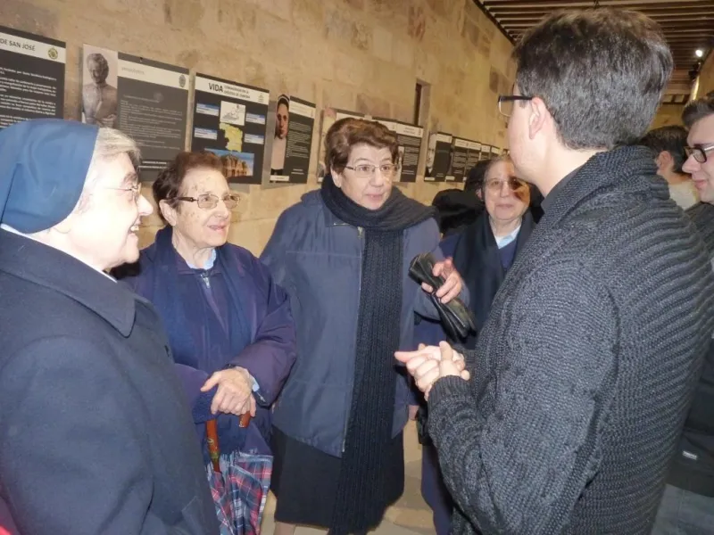 Inauguración de la exposición de CONFER