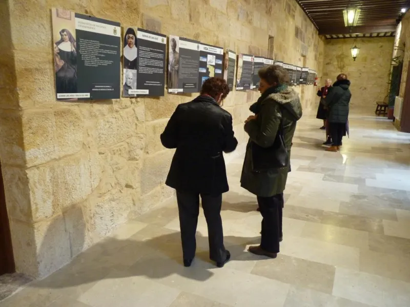 Inauguración de la exposición de CONFER