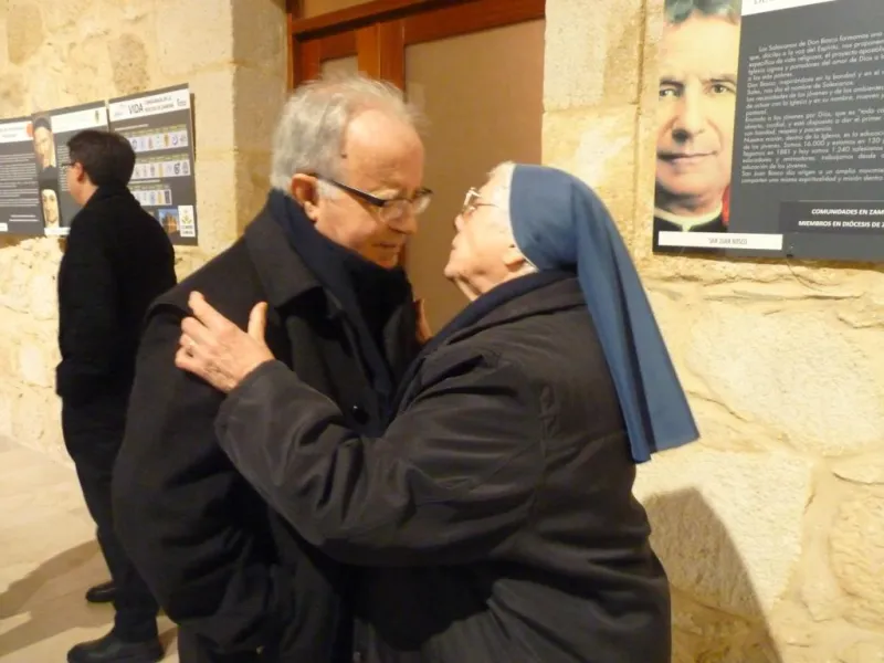 Inauguración de la exposición de CONFER