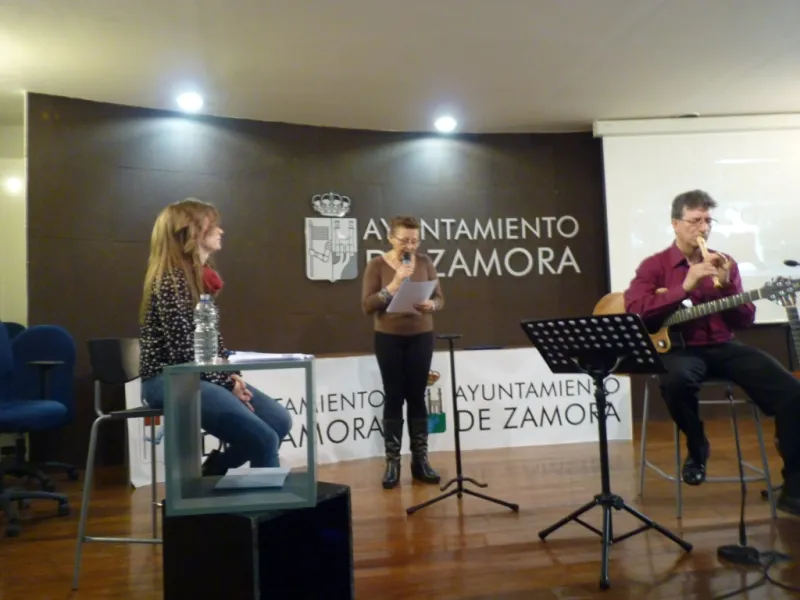 Presentación del CD "Juntos Andemos" y la revista "Estar" con motivo del V Centenario de Santa Teres