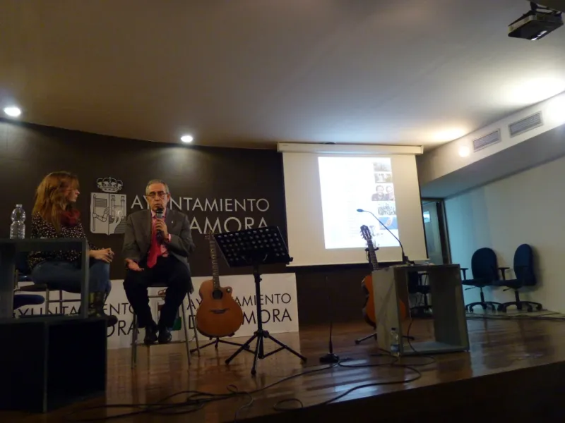 Presentación del CD "Juntos Andemos" y la revista "Estar" con motivo del V Centenario de Santa Teres