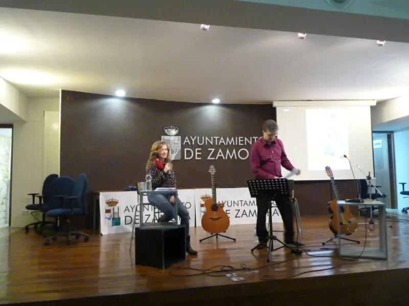 Presentación del CD "Juntos Andemos" y la revista "Estar" con motivo del V Centenario de Santa Teres
