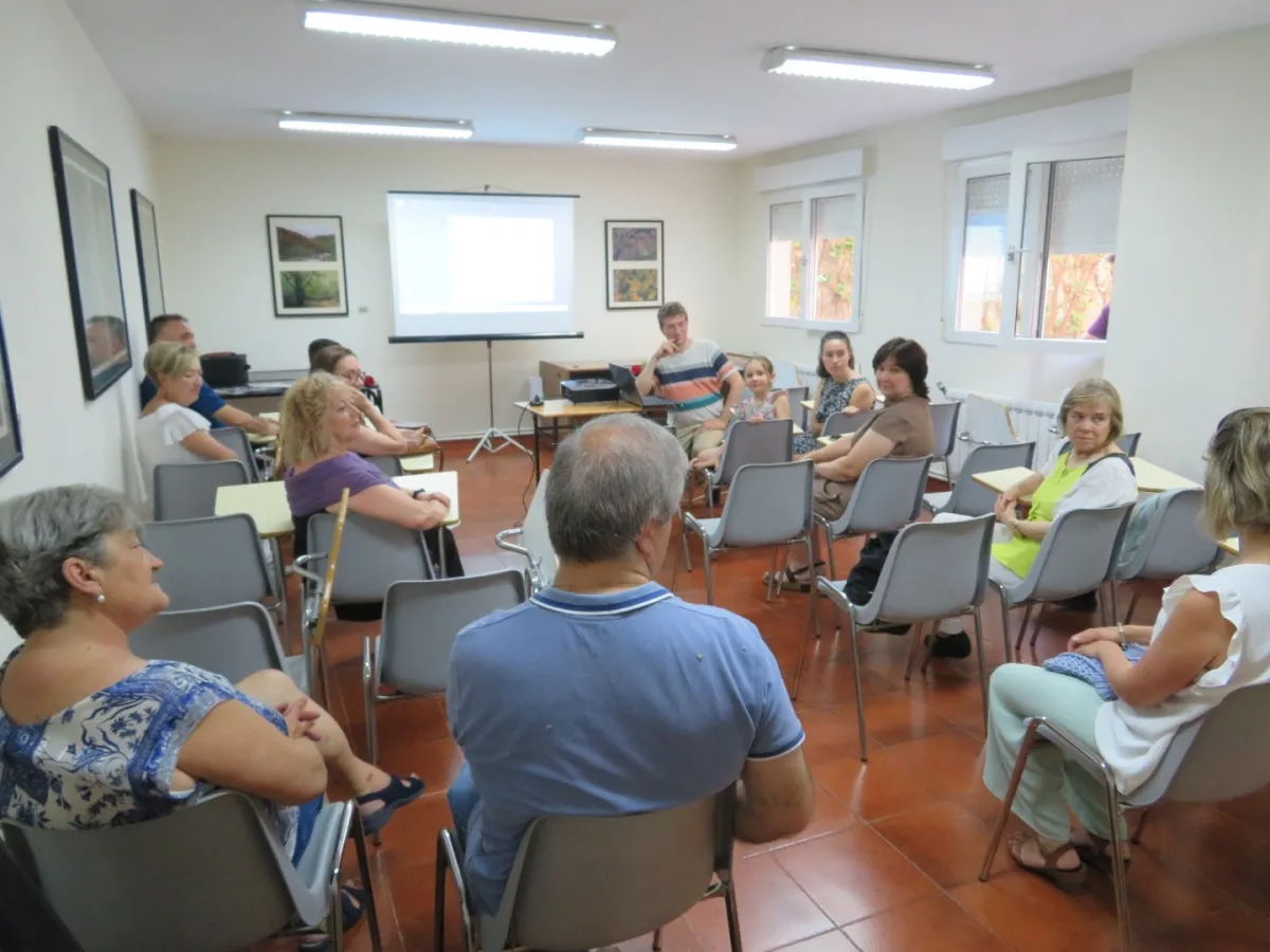 El Rosario de la Aurora y el Movimiento de Sata María despiden el curso
