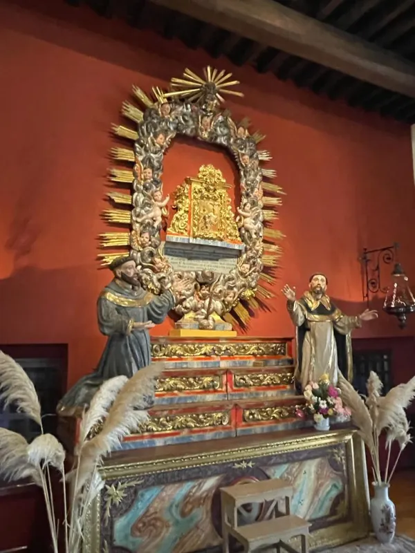 Trece años después, un obispo vuelve a abrir el copón de las Sagradas Formas del Motín de la Trucha