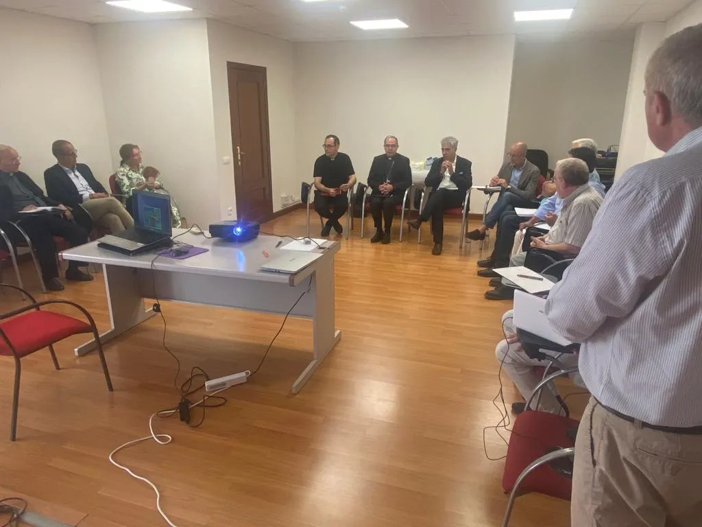 El obispo recibió la visita del director general de Patrimonio de la Consejería de Cultura