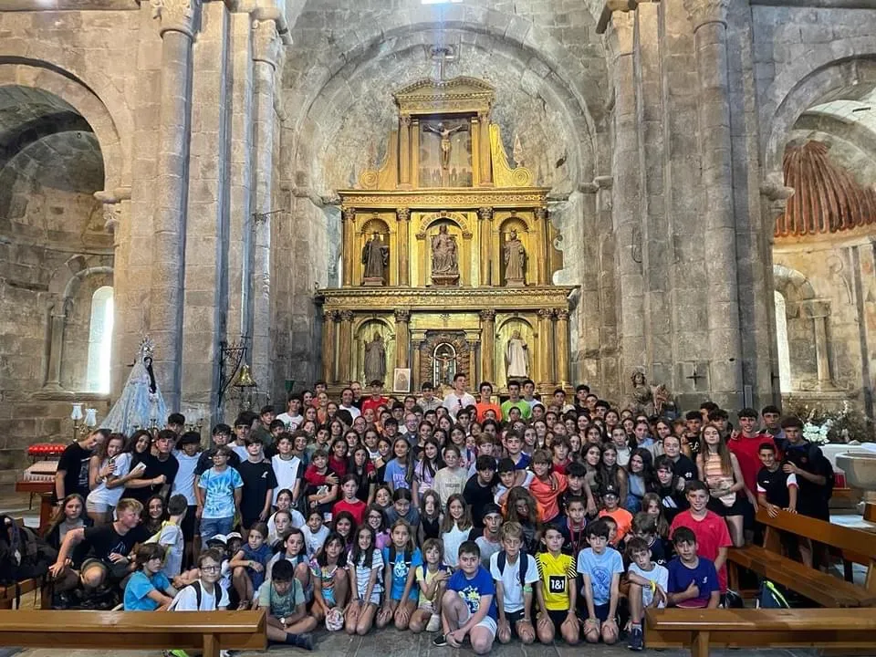 El obispo preside la eucaristía del Campamento AZEMUR