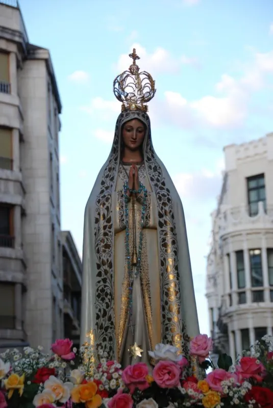 Rosario de la Aurora