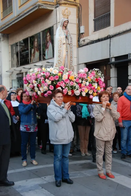 Rosario de la Aurora