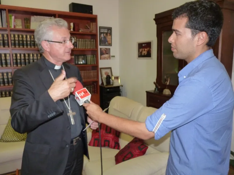Entrevista a mons. Vives