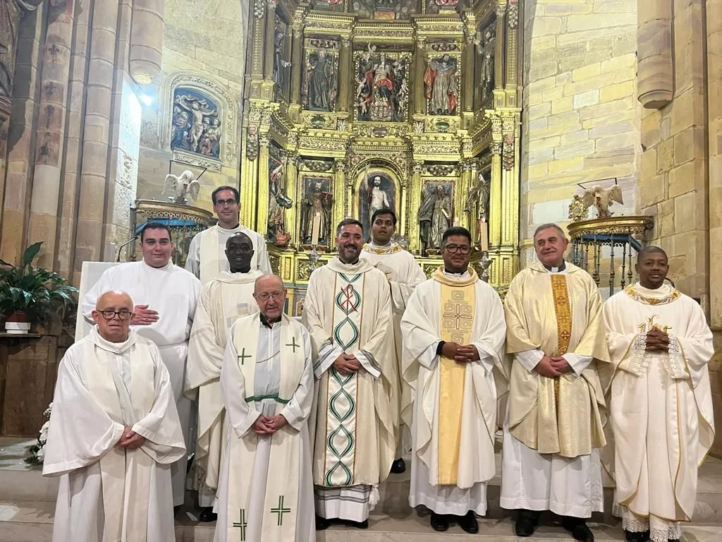 Sucesión de tomas de posesión de los nuevos párrocos de la diócesis