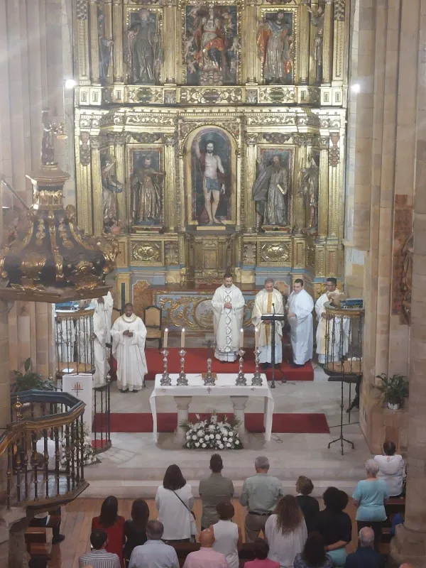 Sucesión de tomas de posesión de los nuevos párrocos de la diócesis
