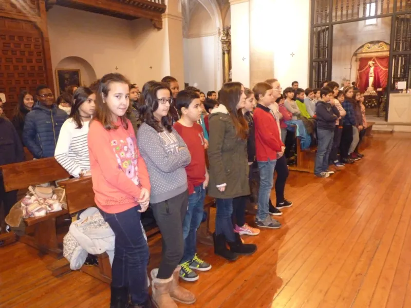 Alumnos del Seminario y Siervas de San José