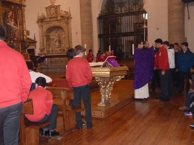 Alumnos del Seminario y Siervas de San José