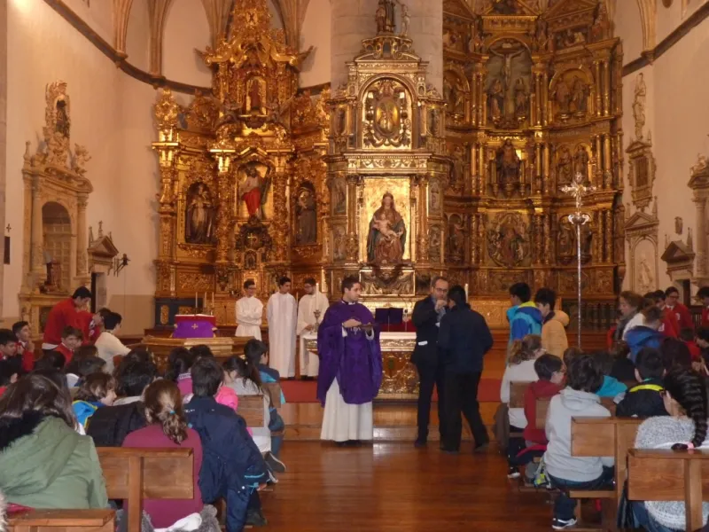Alumnos del Seminario y Siervas de San José