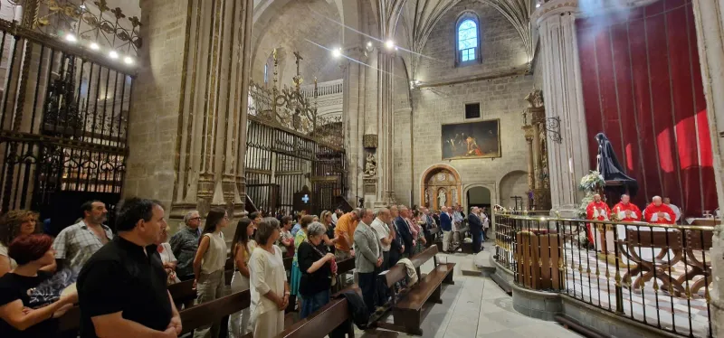 Las heridas de Cristo están en su cuerpo, las de María en su corazón