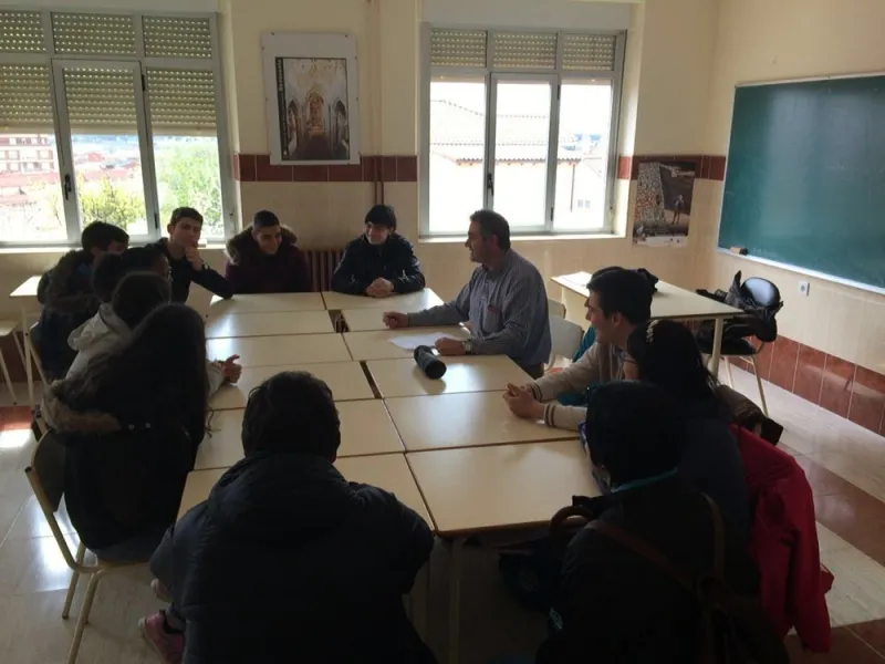 Encuentro de adolescentes (2016)